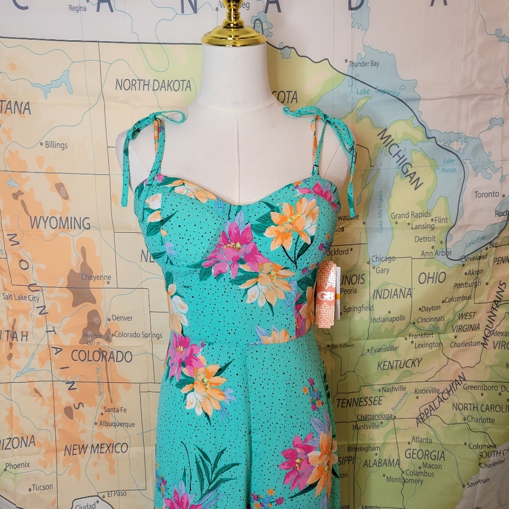 NWT Adorable Gianni Bini Long Pant Jumpsuit Beautiful Summer Colors Size S - Picture 16 of 16